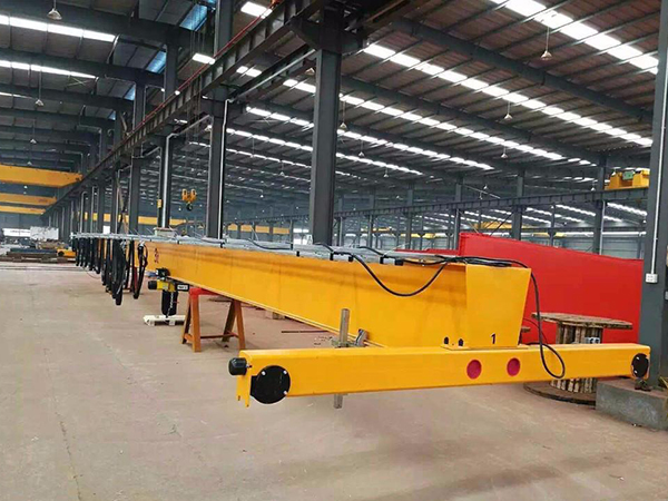 單梁起重機展示